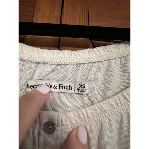 Abercrombie & Fitch Women's Off the Shoulder Blouse Bell Sleeve White Size XS - Picture 7 of 10